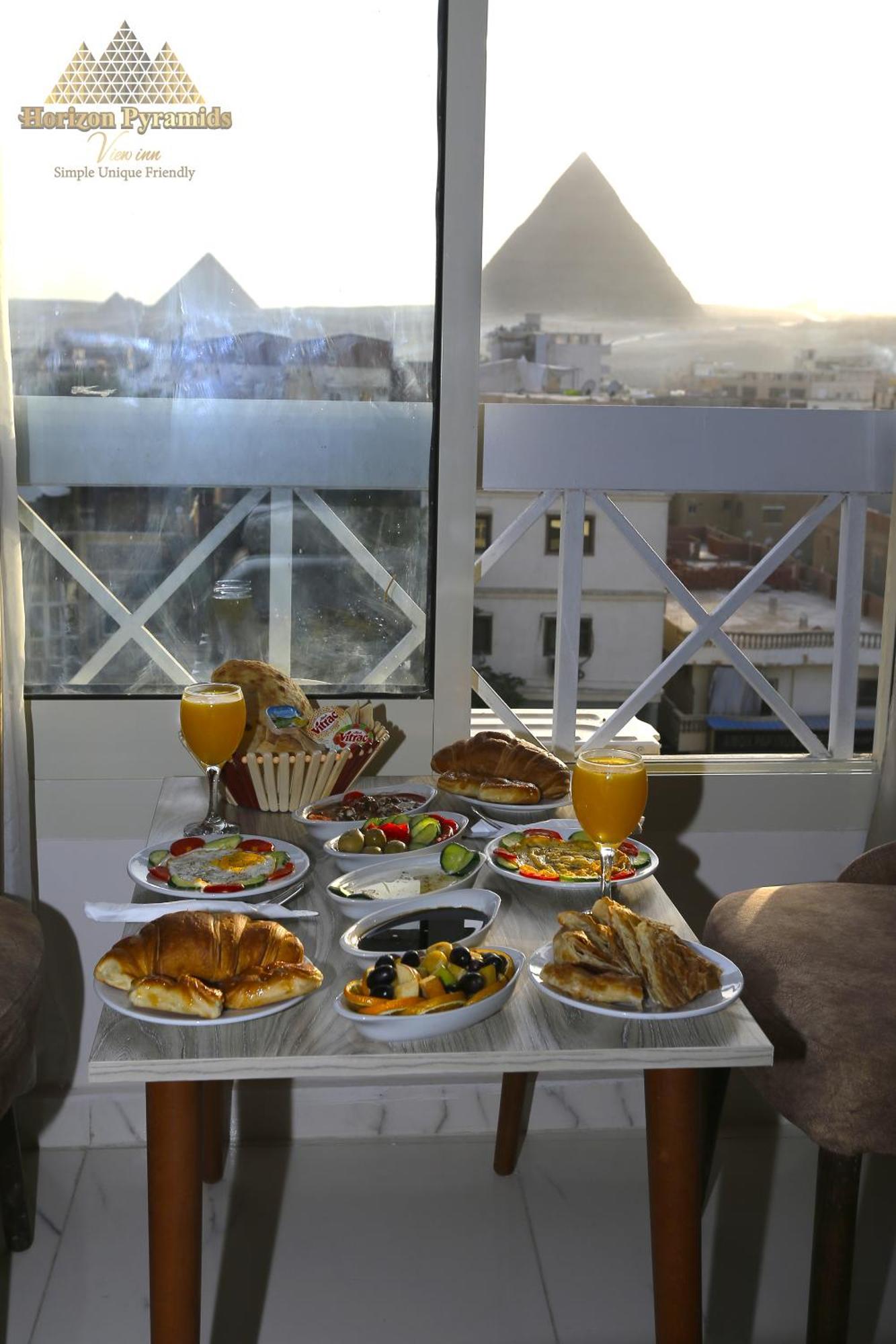 Horizon Pyramids View Inn Kafret el-Gabal Exterior foto